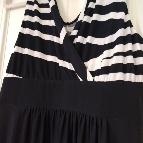 🖤🔥FOREVER MAXI DRESS VNECK EMPIRE WAIST BLACK BEIGE ABSTRACT STRIPES SIZE L - Picture 2 of 7